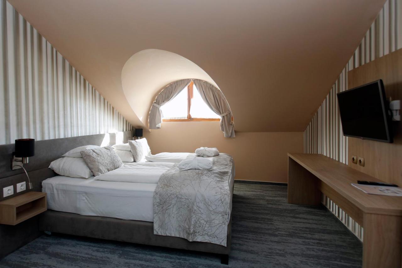 Wellness Hotel Laroba Alsoors Exterior photo