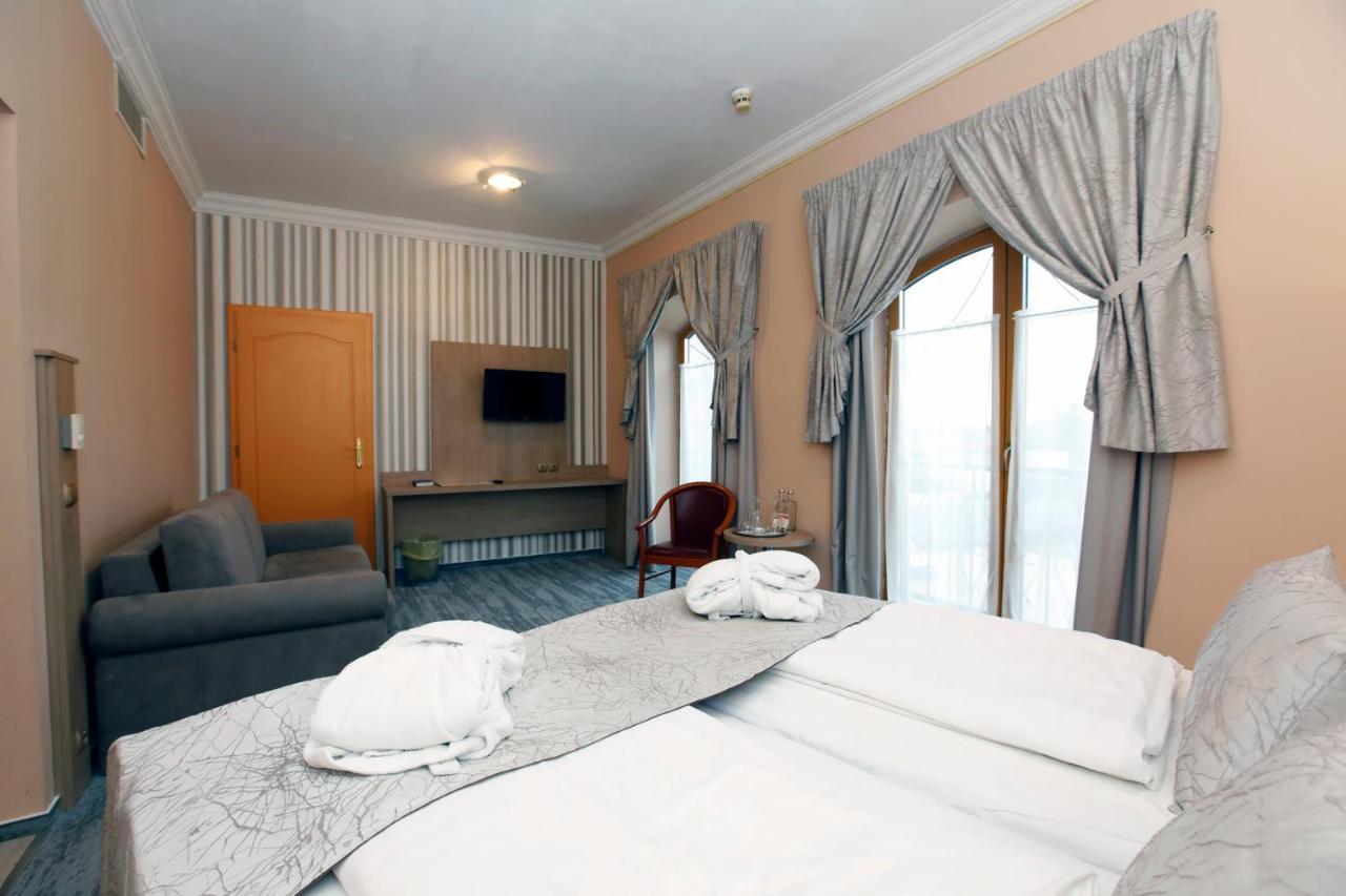 Wellness Hotel Laroba Alsoors Exterior photo
